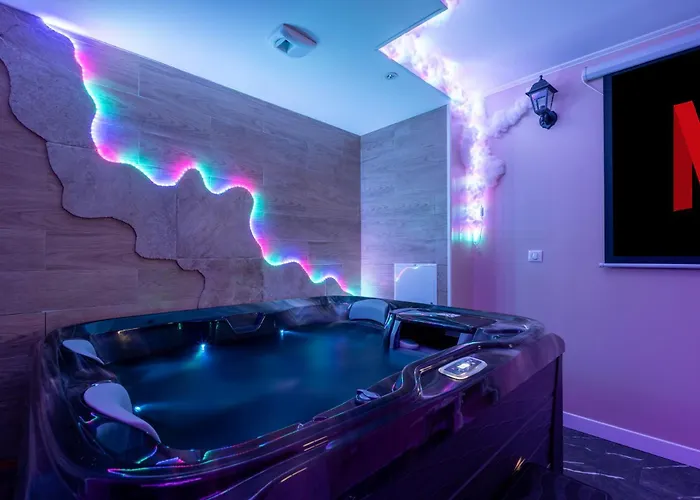 Paradis Jacuzzi Cinema * Vieille-Toulouse