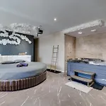 Paradis Jacuzzi Cinema Apartamento Vieille-Toulouse