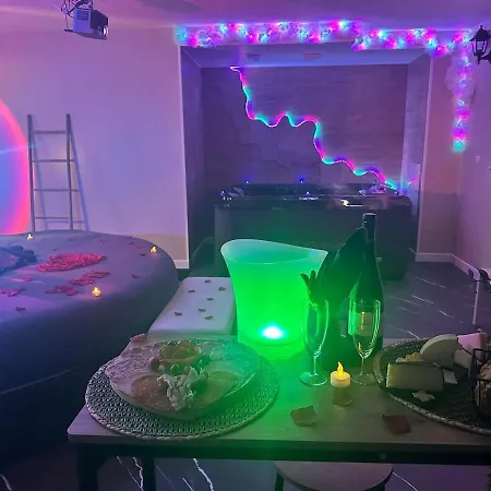 Paradis Jacuzzi Cinéma