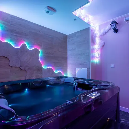 Loft Paradis ~jacuzzi Privatif~ Sejour * Vieille-Toulouse