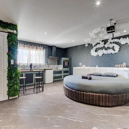 아파트 Loft Paradis ~jacuzzi Privatif~ Sejour Vieille-Toulouse